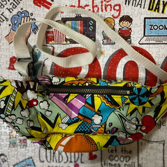 ✨ 3 for 20 ✨ Fannypack - Picture 4 of 6